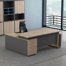 Bàn Giám Đốc Thiết Kế Chân Phối Nan Trang Trí - BGD176