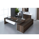 Bàn Giám Đốc Thiết Kế Phân Tầng Yếm Vát Độc Đáo - BGD185