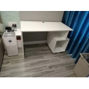 Bàn Làm Việc Gỗ Hiện Đại Cho Không Gian Nhỏ - BG81