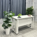 Bàn Văn Phòng Có Yếm Chân Uốn Nhập Khẩu - BLV120