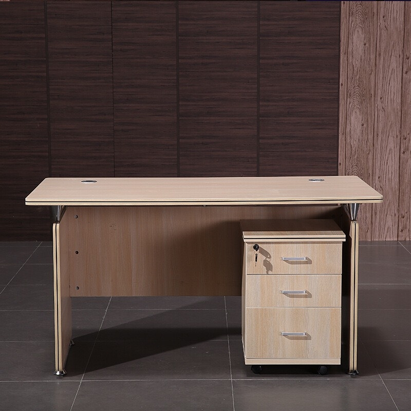 Bàn Làm Việc Nhân Viên Đẹp - BG37