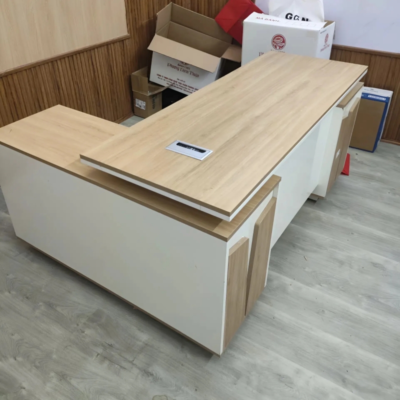 Bàn Giám Đốc Hiện Đại Góc L Sang Trọng - BGĐ126