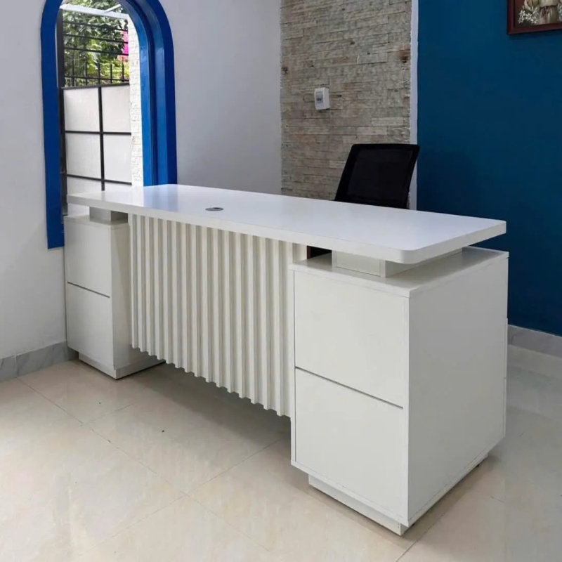 Bàn Giám Đốc Thiết Kế Đẹp Phong Cách Hiện Đại - BGĐ125