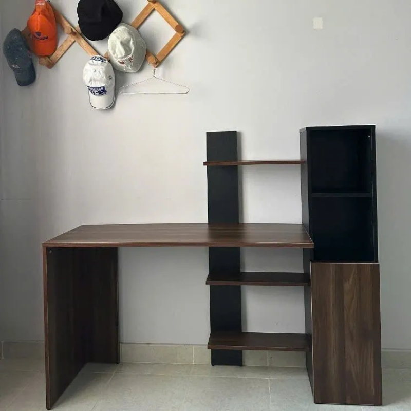 Bàn Làm Việc Gỗ Có Kệ Trang Trí Tiện Lợi - BG74