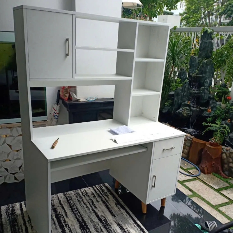 Bàn Làm Việc Gỗ Đa Năng Có Kệ Sách & Tủ Kín - BG65