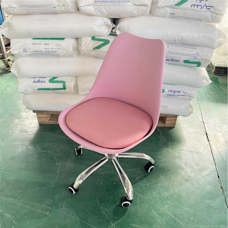 Ghế Bar Eames Nệm Chân Xoay - QB1