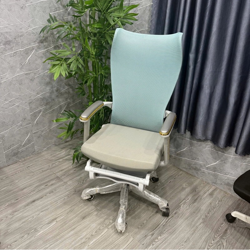 Ghế Công Thái Học Lưng Cao Có Gác Chân Thư Giãn Sang Trọng - CTH29