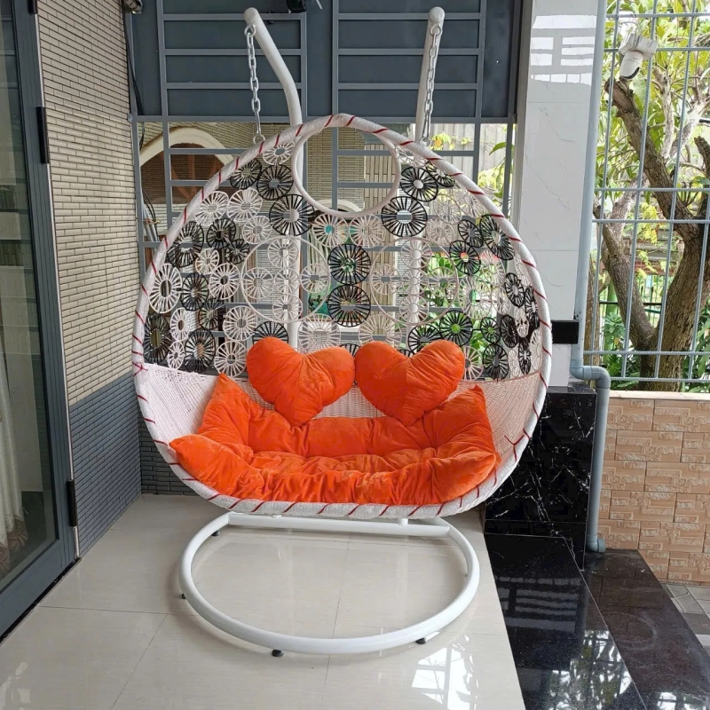 Ghế Xích Đu Đôi Mây Nhựa Hai Cần Cho Sân Vườn - SV77