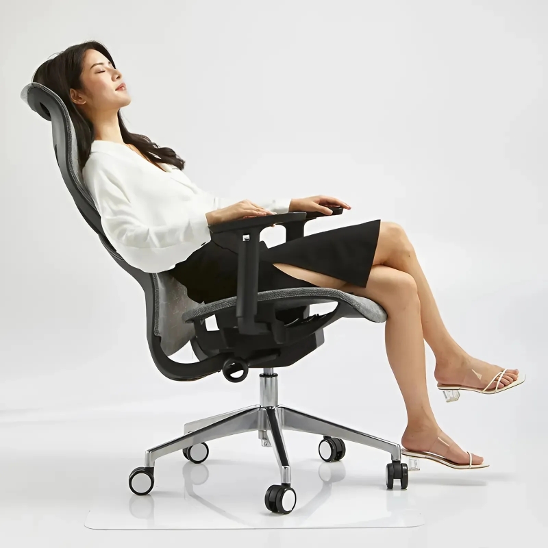 Ghế Xoay Văn Phòng Có Gác Chân Đẹp - GX66
