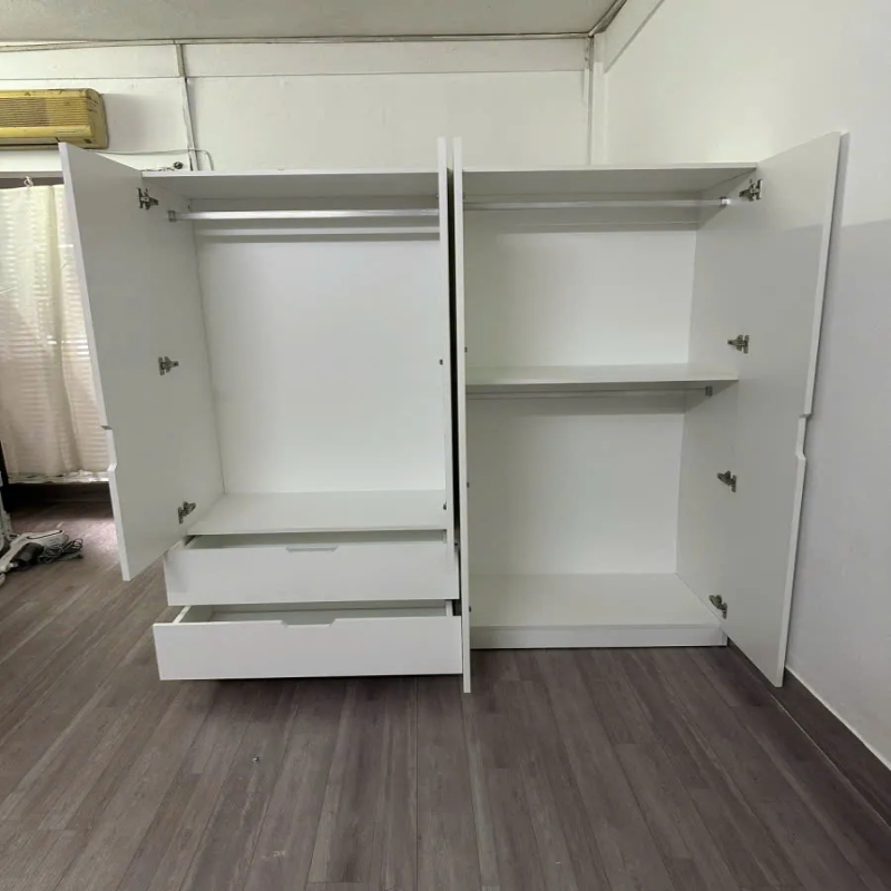 Tủ Quần Áo Gỗ 4 Cánh Kèm 2 Ngăn Kéo Tiện Lợi - TQA43