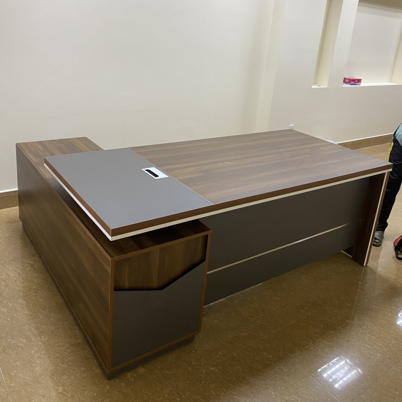 Bàn Giám Đốc Gỗ MDF Góc L 1m6x120 - BGĐ54